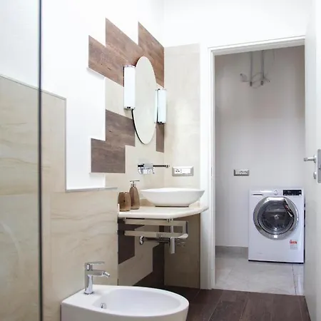 Firefly Apartment דירה קליארי